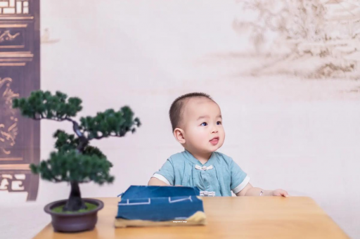 沂南宝宝不长肉要换奶粉吗 沂南宝宝不长肉要换奶粉吗